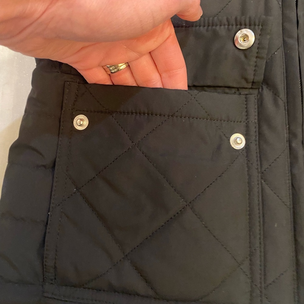 Lauren by Ralph Lauren Black and White Reversible Insulated Puffer Vest, Small - Picture 2 of 14